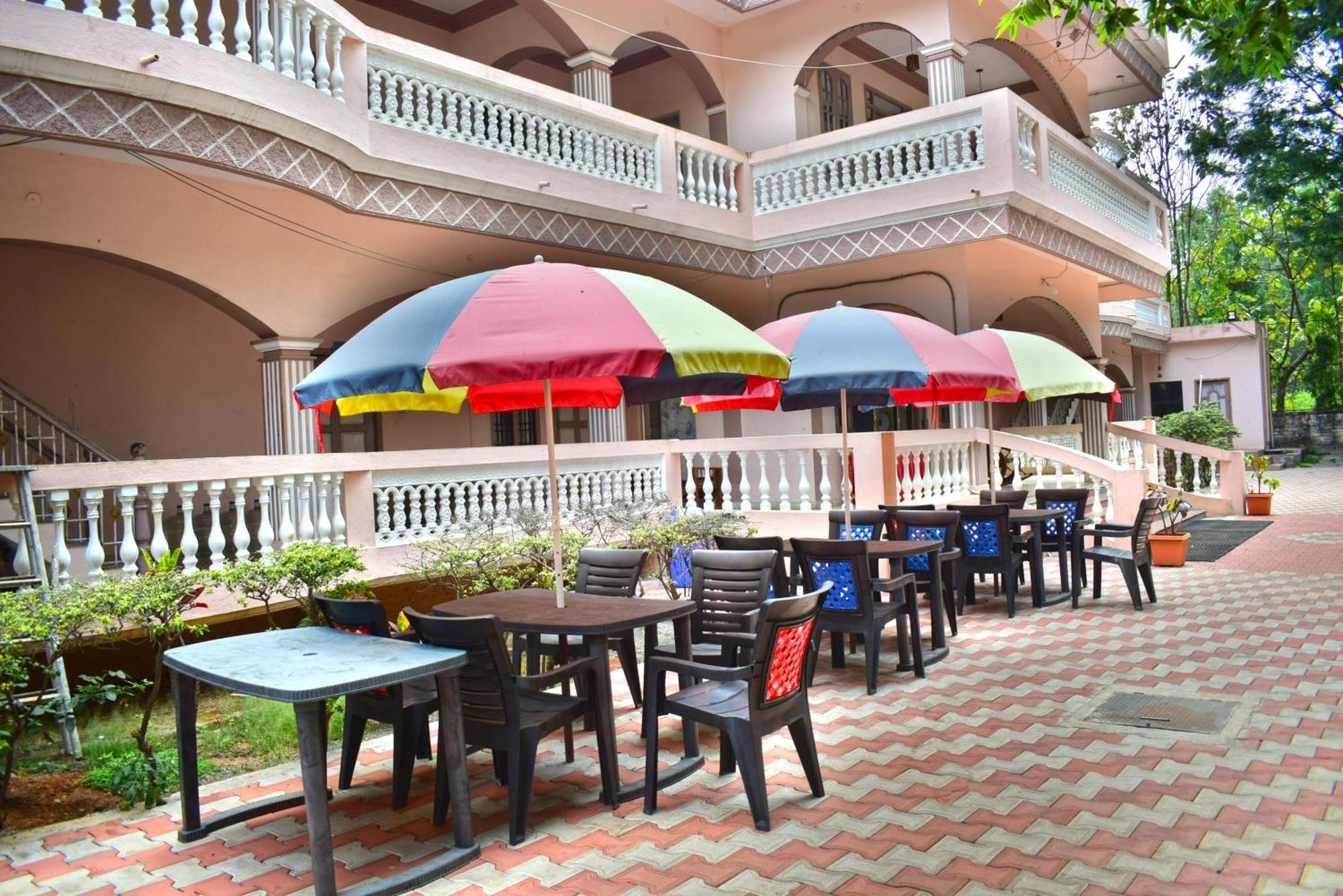 Jains Royal Palace Resorts Jelagiri Kültér fotó