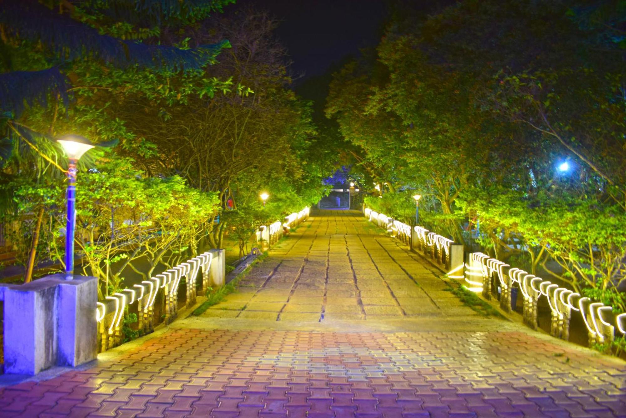 Jains Royal Palace Resorts Jelagiri Kültér fotó