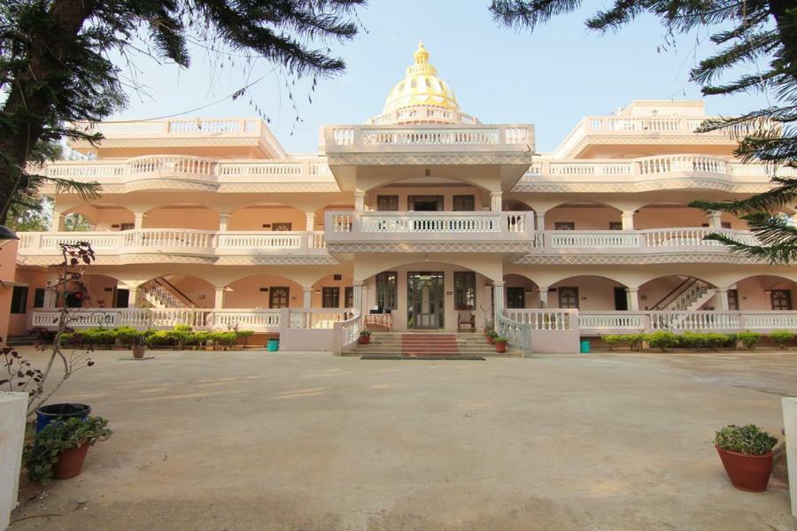 Jains Royal Palace Resorts Jelagiri Kültér fotó