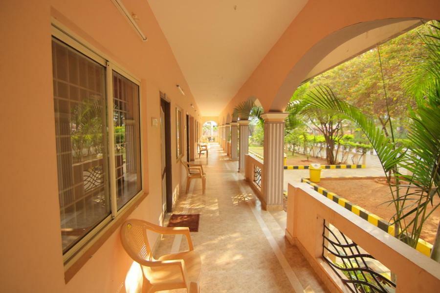 Jains Royal Palace Resorts Jelagiri Kültér fotó