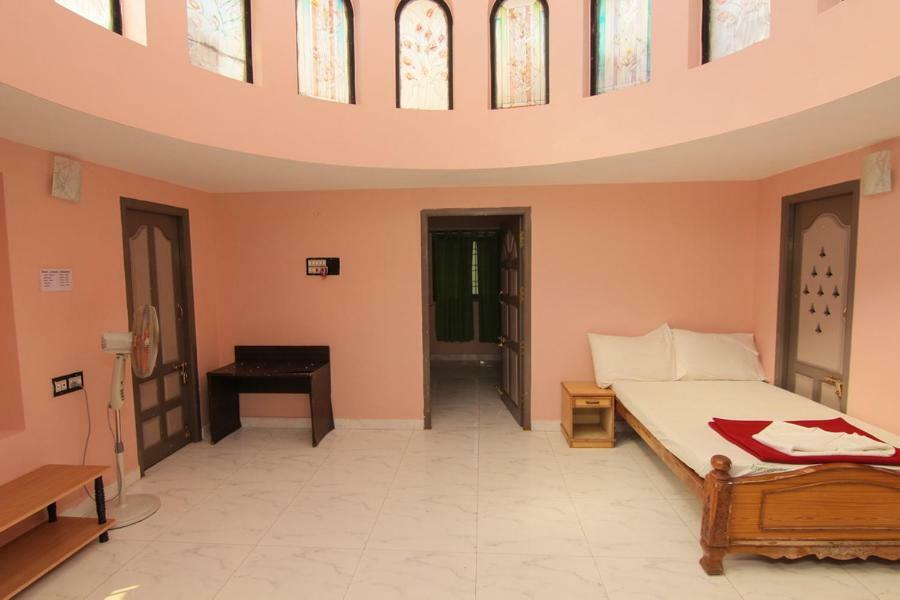 Jains Royal Palace Resorts Jelagiri Kültér fotó