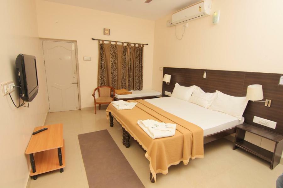 Jains Royal Palace Resorts Jelagiri Kültér fotó