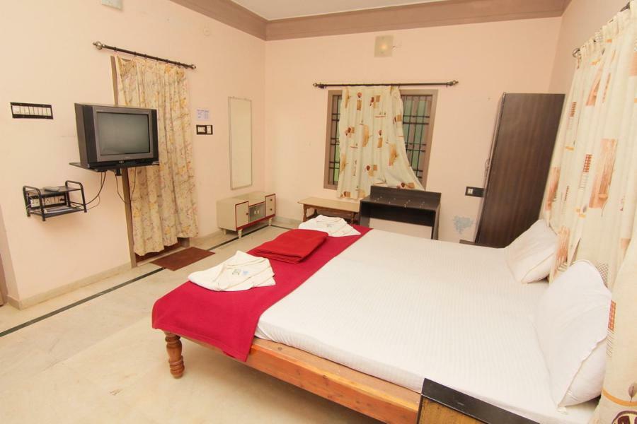 Jains Royal Palace Resorts Jelagiri Kültér fotó